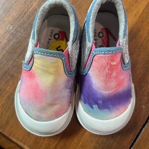 See Kai Run Pink and Purple Sneakers Vibrant Slip-On Canvas